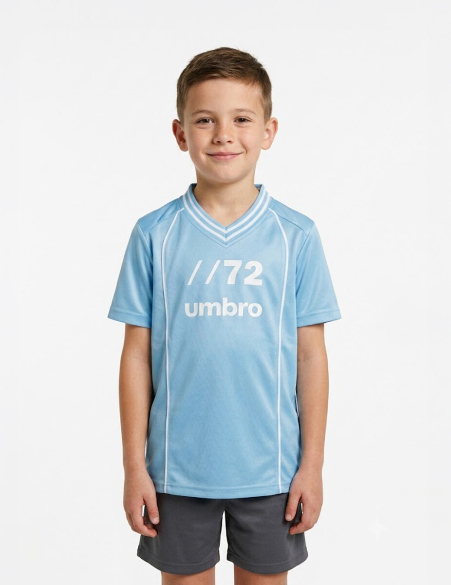 Remera 72 Football Umbro Niños - 007 