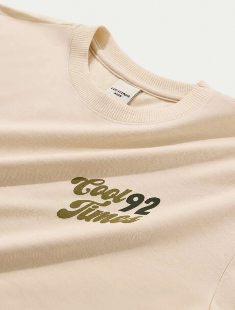 CONJUNTO INFANTIL CON ESTAMPA BEIGE