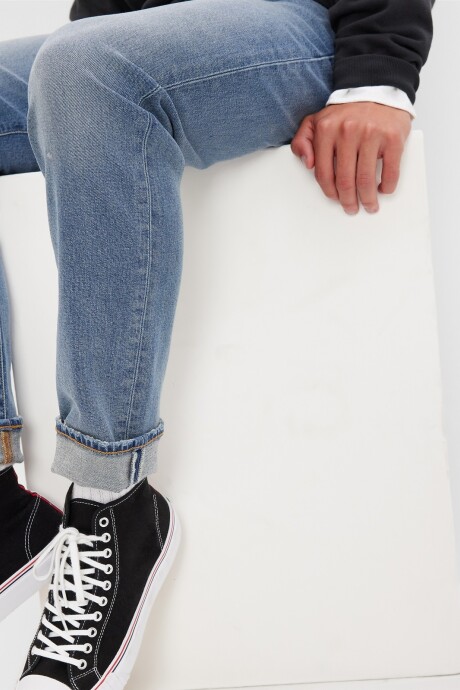 Jean Slim Soft Hombre Medium Wash