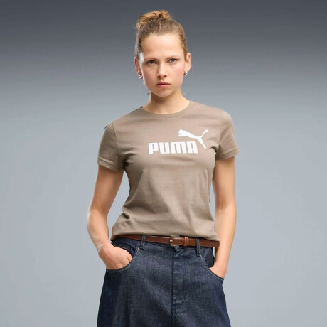 Remera de Mujer Puma Ess N°1 Logo Tee Beige