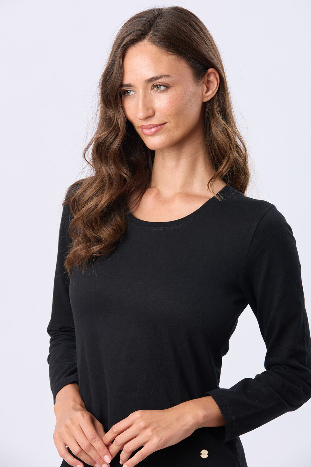 REMERA BÁSICA DE ALGODÓN Negro