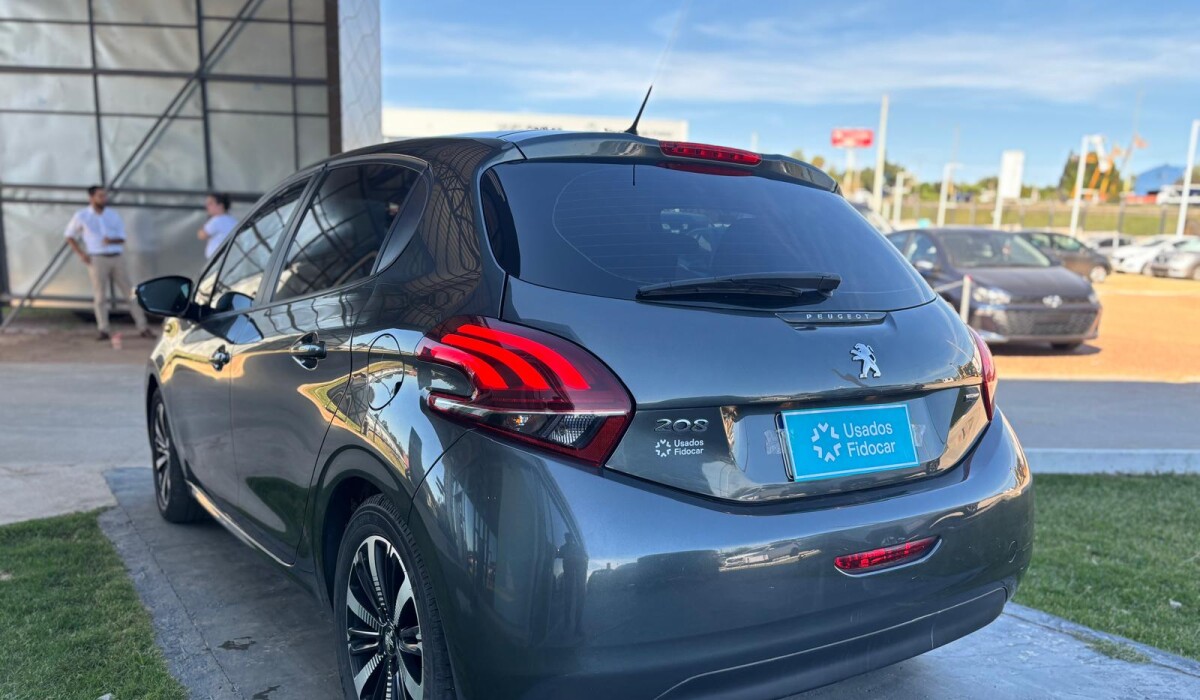 Peugeot 208 Active 1,2 - 2018 Peugeot 208 Active 1,2 - 2018