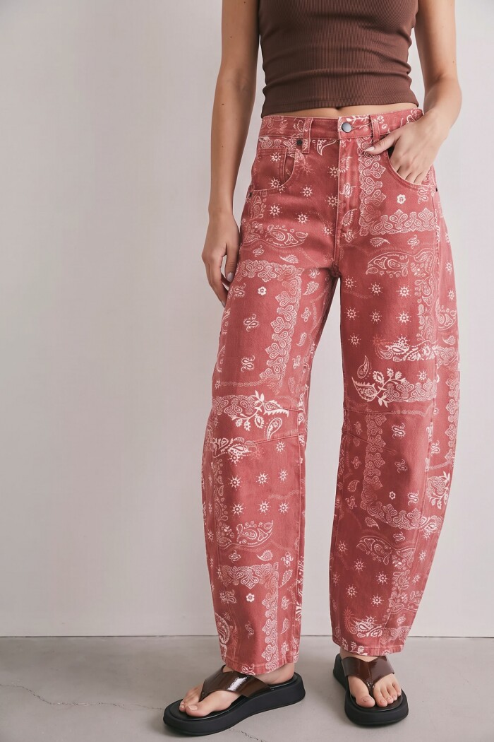 Jean Barrel Baggy Rojo