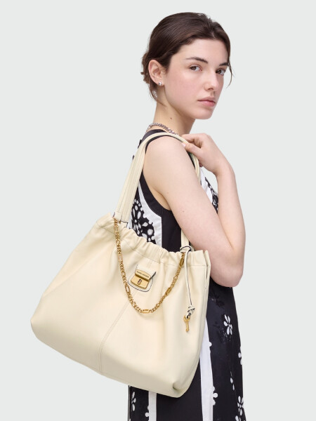 MARC JACOBS - The Tote Cristina 111