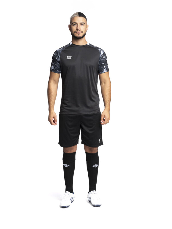 Equipo de futbol express Umbro Hombre 029