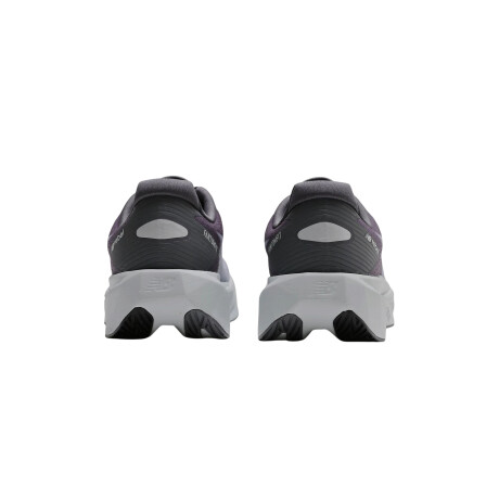 Championes New Balance MFCX V5 Grey