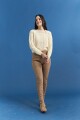 Sweater escote a la base con calados y ochos CRUDO