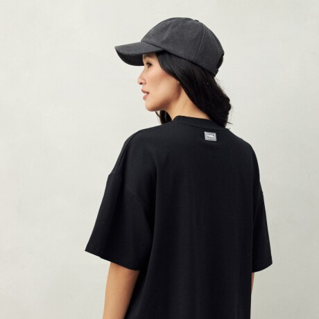 REMERA ZERICA Negro
