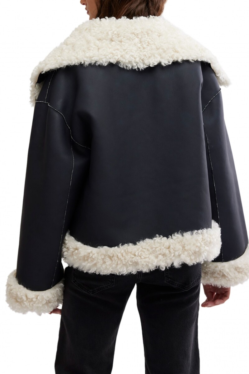 CHAQUETA KIKI Negro