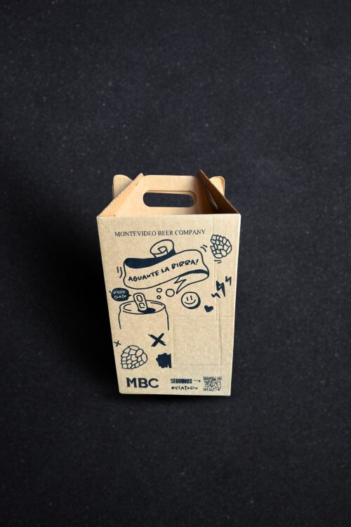 Pack 4 latas + vaso Pack 4 latas + vaso