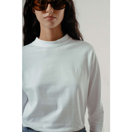 Camiseta Basic White