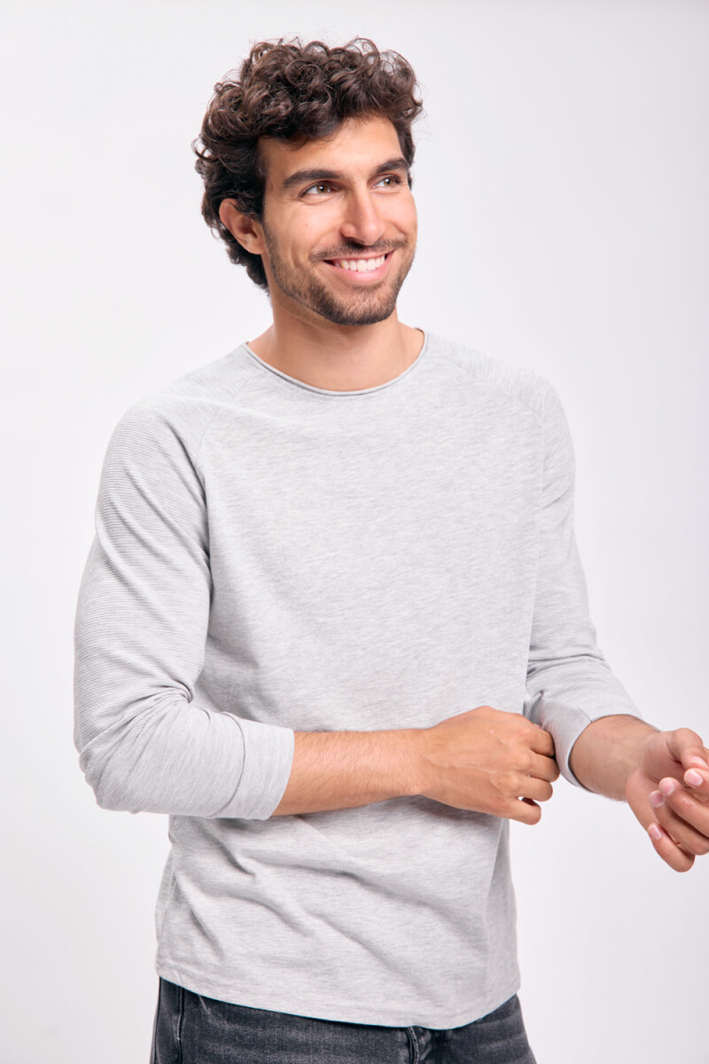 Remera manga larga cuello a la base - Gris Melange 