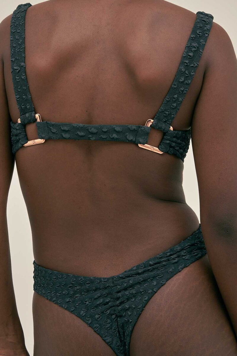 SQUARE TOP Eclipse Black