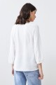 Blusa fantasía escote V crudo