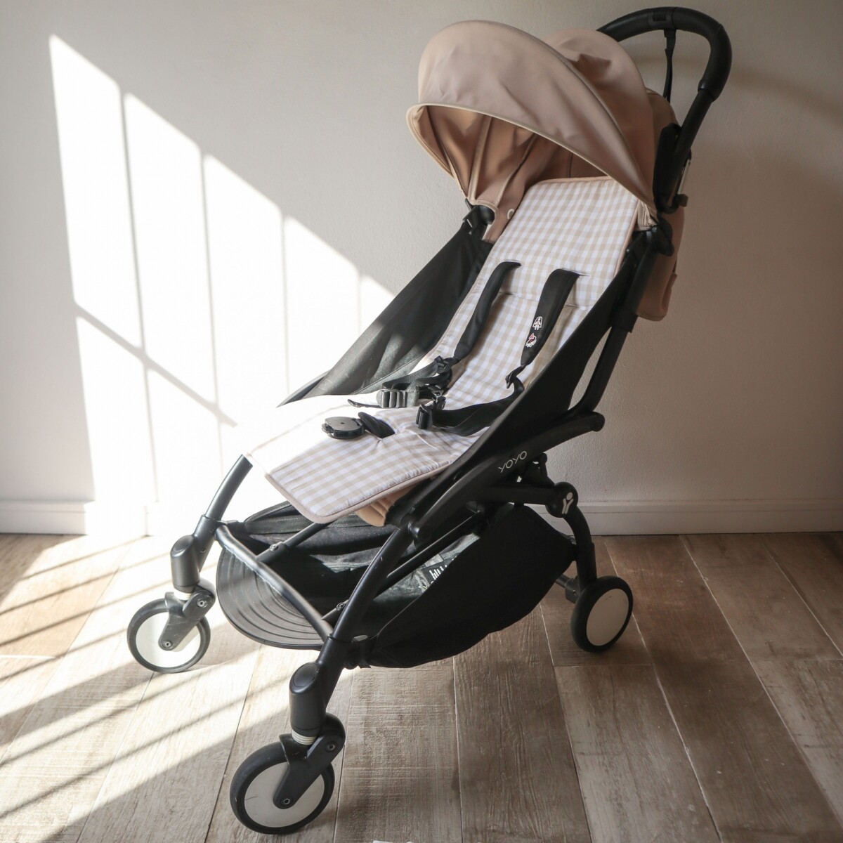 Colchoncito protector de coche - Vichy Beige 