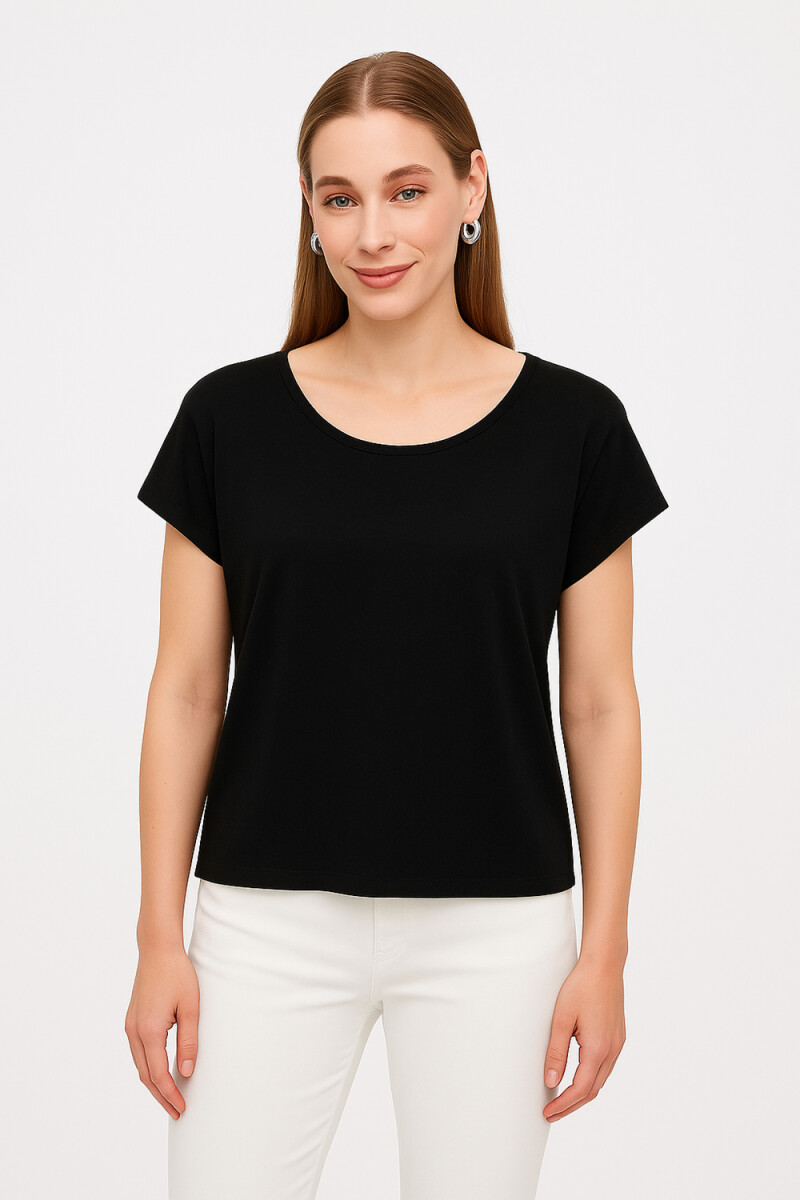 Remera Ailana - Negro 