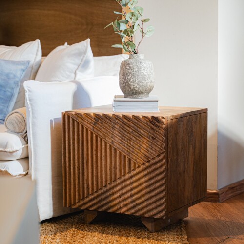 Mesa de luz, Raya Mesa de luz, Raya