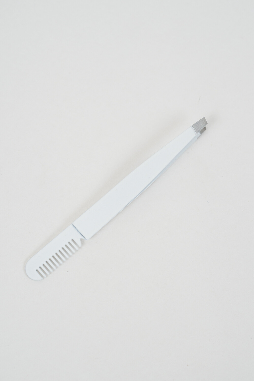 Pinza De Cejas Bato Blanco