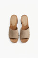 Zueco taco medio beige