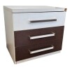 Mesa de luz blanca con 3 cajónes - MERCADERIA CON DETALLES Mesa de luz blanca con 3 cajónes - MERCADERIA CON DETALLES