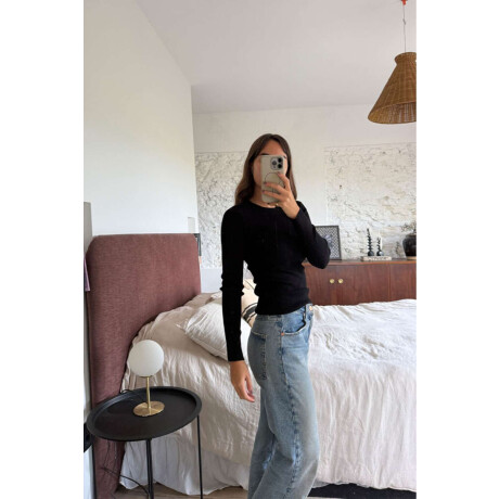 Top Cutal Black