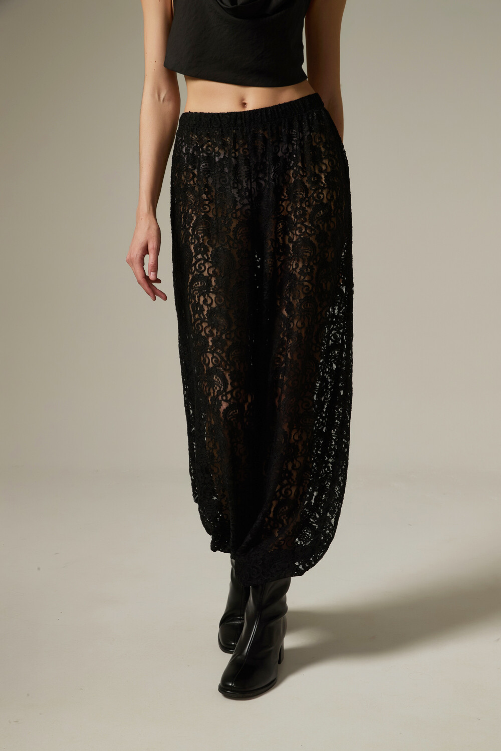 Babucha Akelia Negro