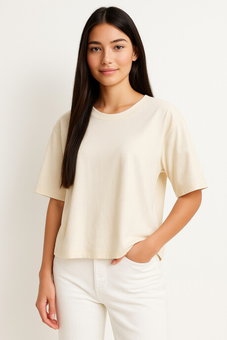 Remera Delifa Marfil / Off White