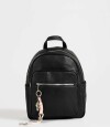 Mochila Con Charm Negro