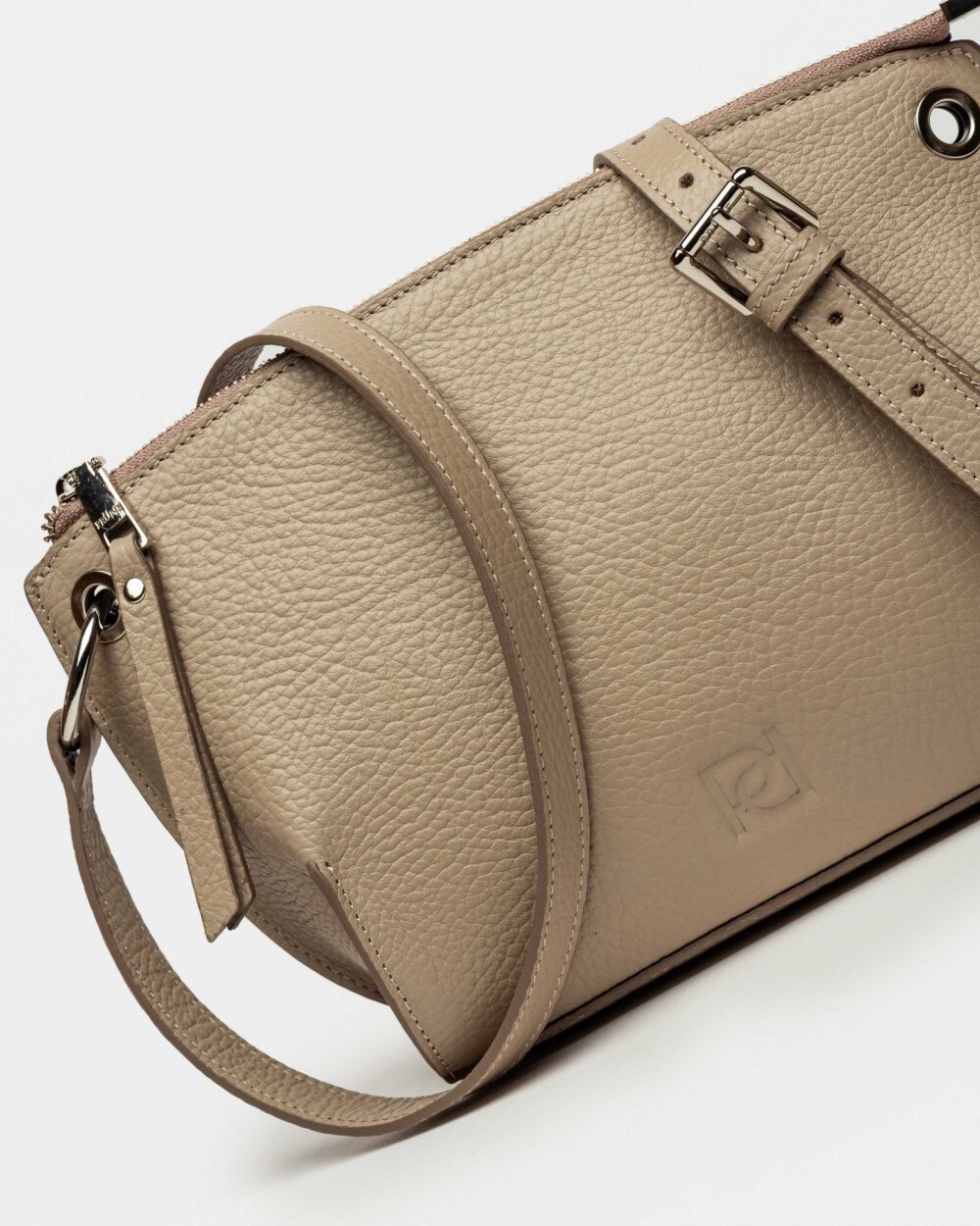 Bandolera Sauvage en cuero graneado Taupe Niquel