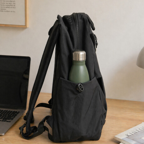 Mochila con bolsillo exterior para viaje Negro