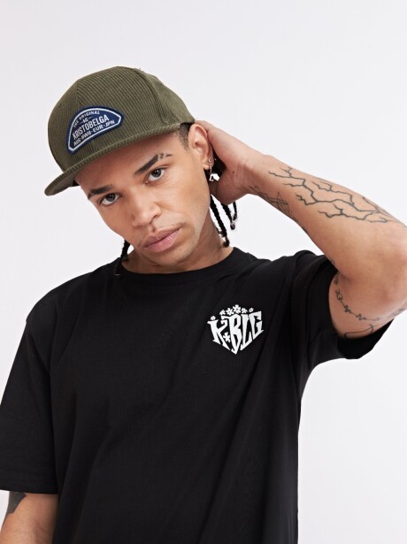 REMERA PIMIENTA NEGRO