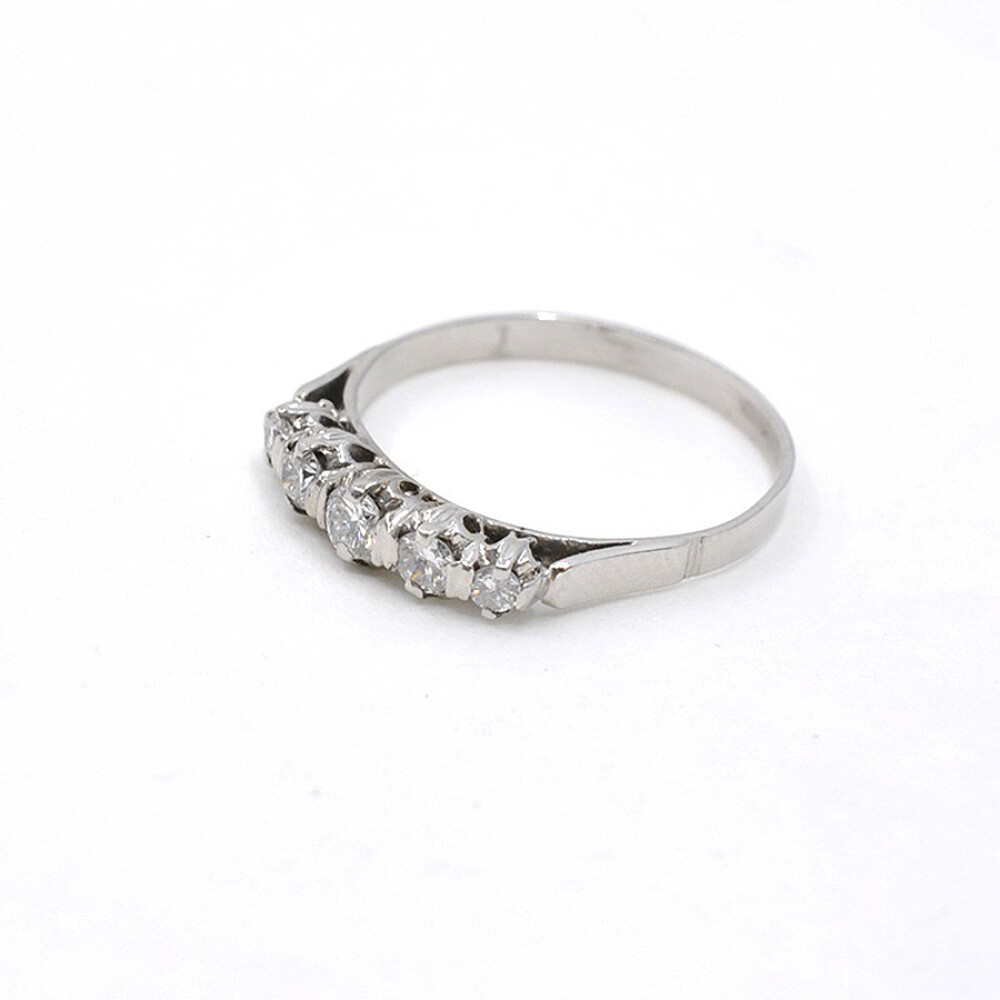 Anillo Antiguo En Oro 18K Blanco Y Brillantes Anillo Antiguo En Oro 18K Blanco Y Brillantes