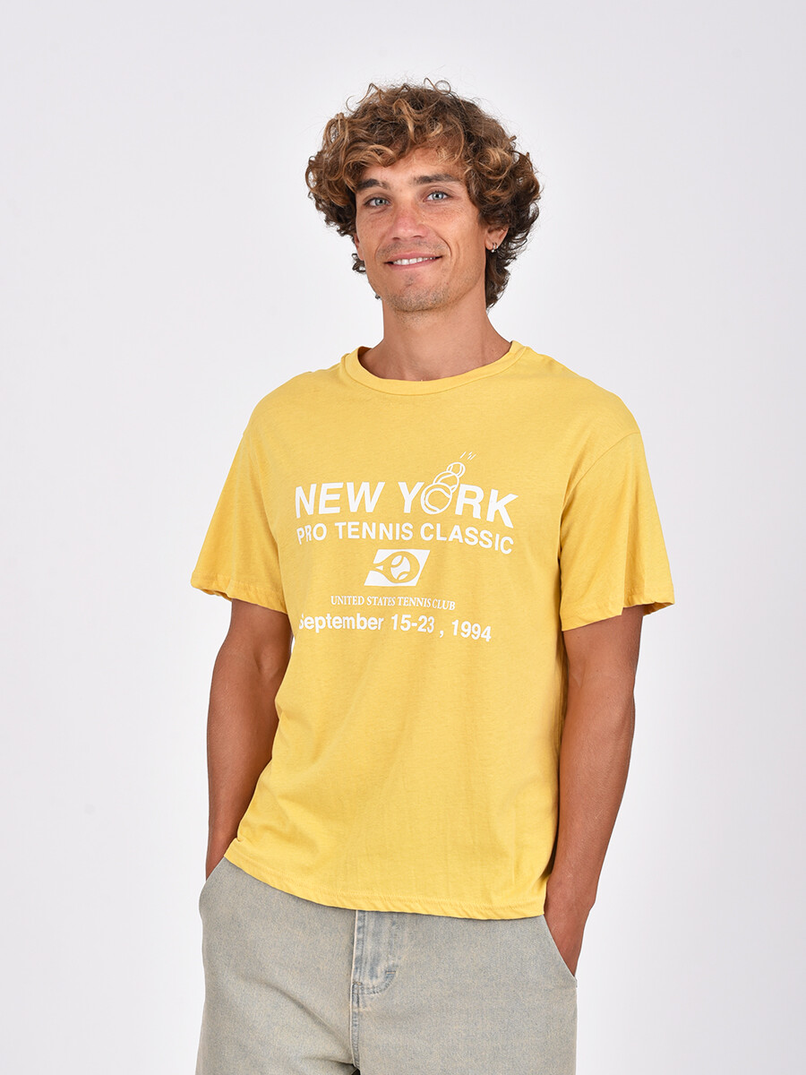 REMERA CLUB - MOSTAZA 