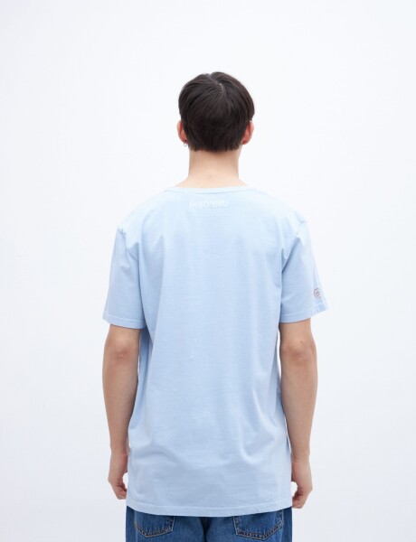 Remera Kenny Celeste
