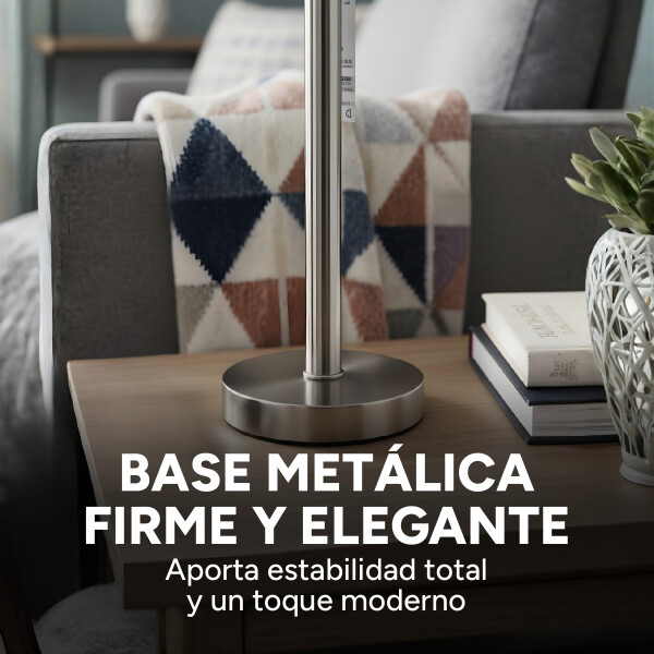 Lampara De Escritorio Mesa Portátil 220V Con Puerto Usb Color Plateado