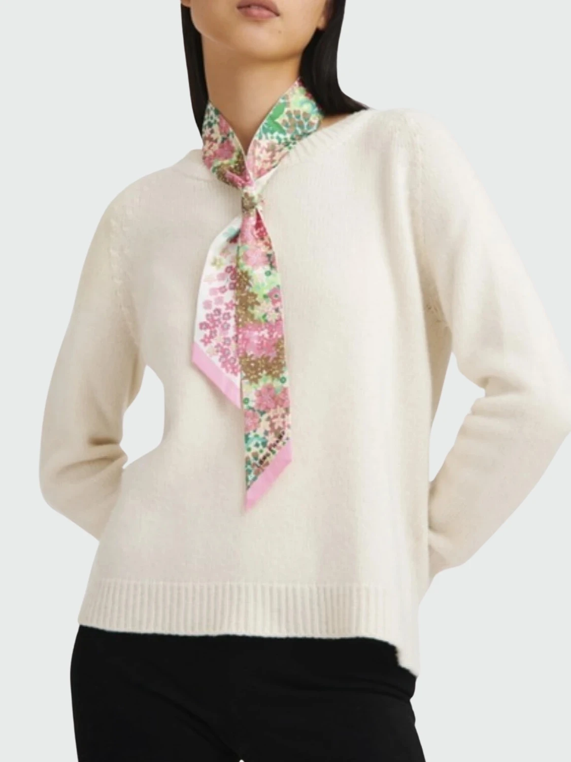 Longchamp- Cinta de seda floreada 0