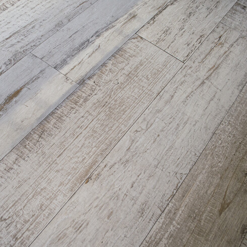 PORCELANATOS 20X120 MADERA MATE GAMA DE BLANCO MADERADOS GAMAS DE BLANCO