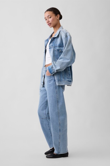 Jean Barrel Mujer Light Wash