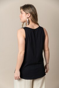 MUSCULOSA SELF Negro