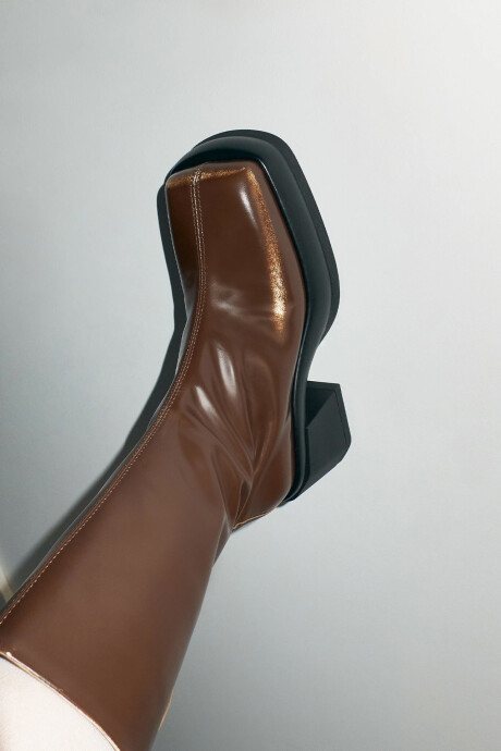 Botas Miista Cassia Brown