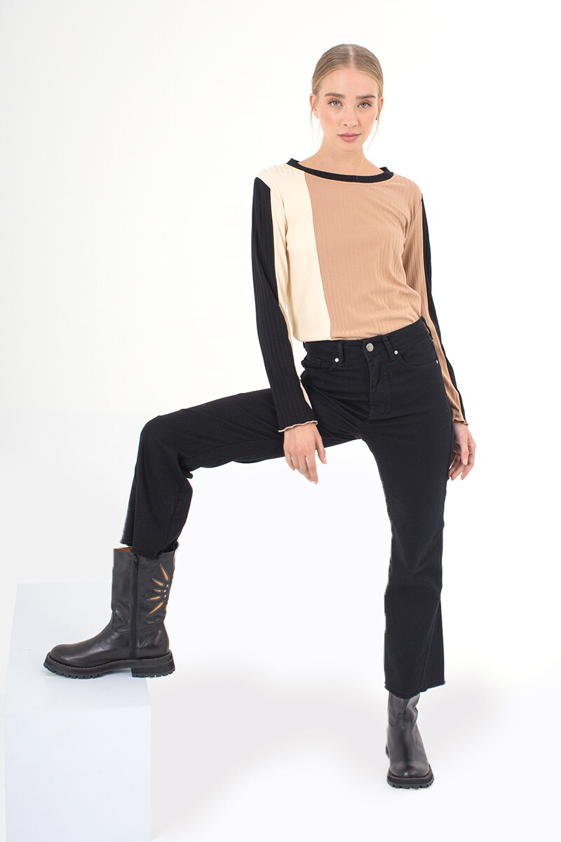 Jean Belly Slit - Negro 