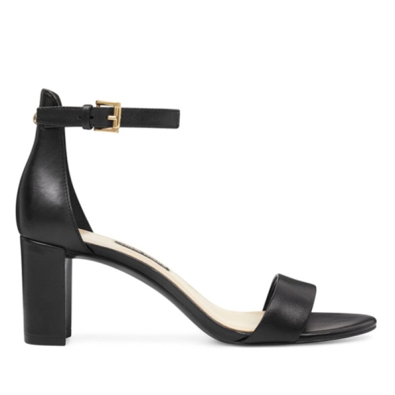 Sandal Pruce Blackle Le