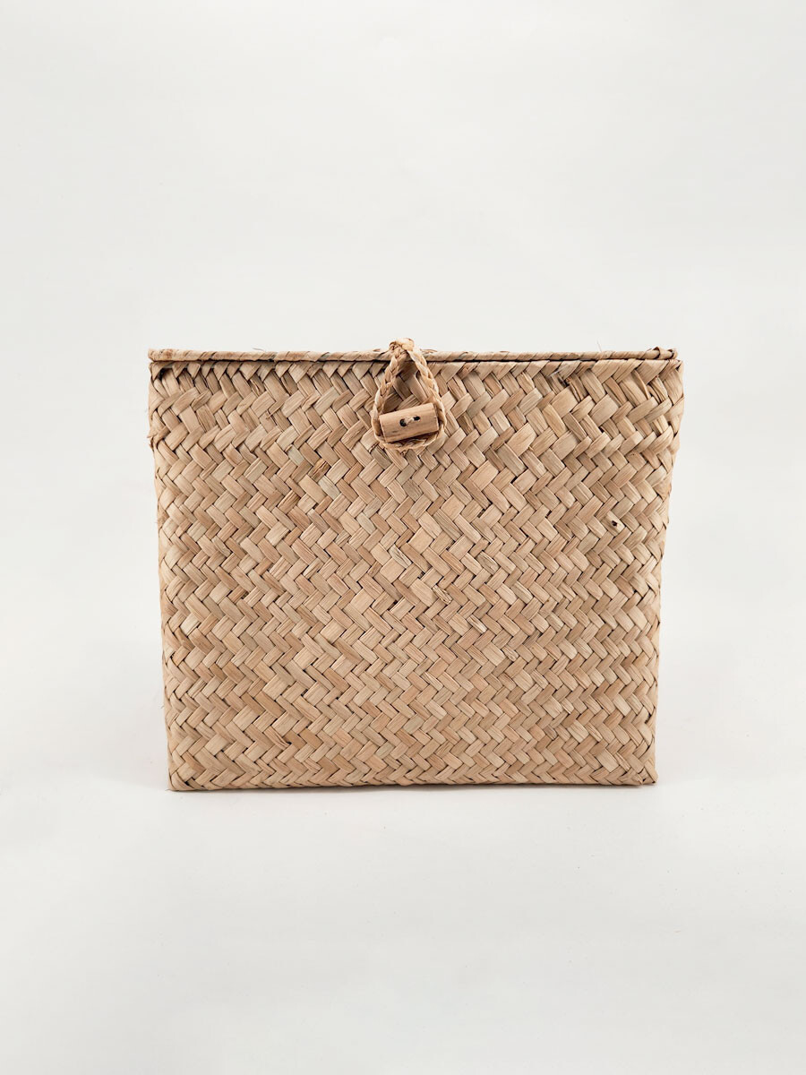 CAJA CUADRADA CON TAPA - MARRON 