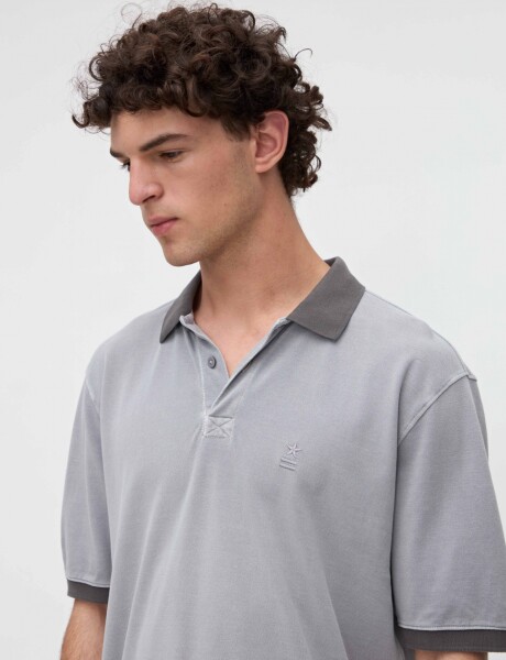 Remera polo Mikko Gris