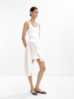 Top Con Flores De Abalorios blanco