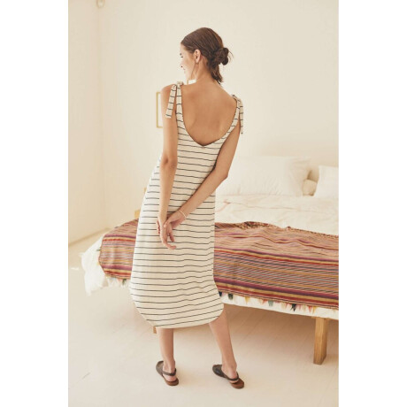 Vestido Con Lino Arena