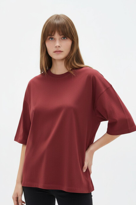 Remera Solisa Bordeaux