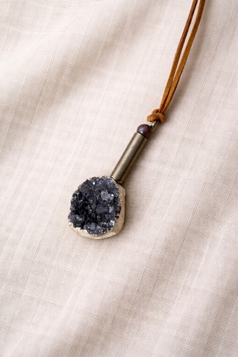 Raw Stone Necklace - Amatista Violeta 
