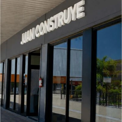 Juan Construye