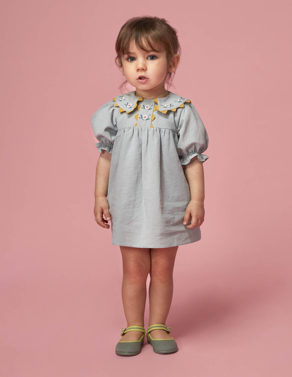 Vestido Con Cuellos Pico Bordados - Azul 